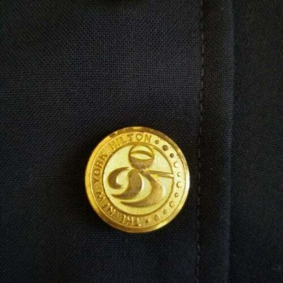 Vintage 1976 Hilton Hotel Staff Uniform Jacket - Picture 6 of 9
